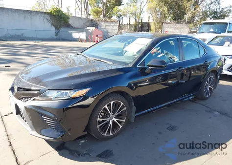 2019 Toyota Camry Se z USA, uszkodzony, nr VIN 4T1B11HK0KU816568